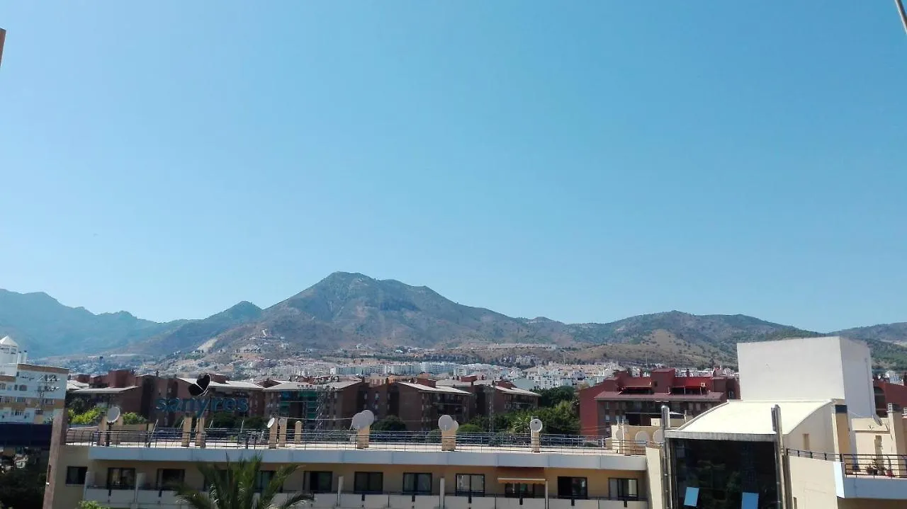 Comfortable Studio With Sea View In Benalmadena 30 M² Pool Апартаменты
