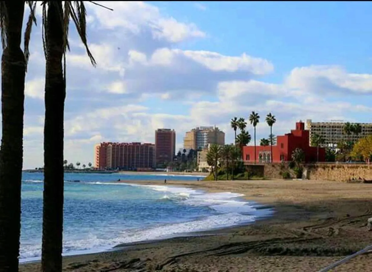 Апартаменты Comfortable Studio With Sea View In Benalmadena 30 M² Pool