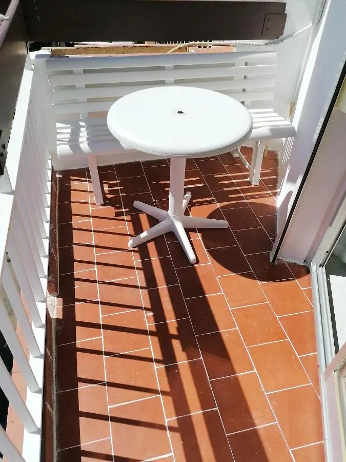 Comfortable Studio With Sea View In Benalmadena 30 M² Pool Апартаменты
